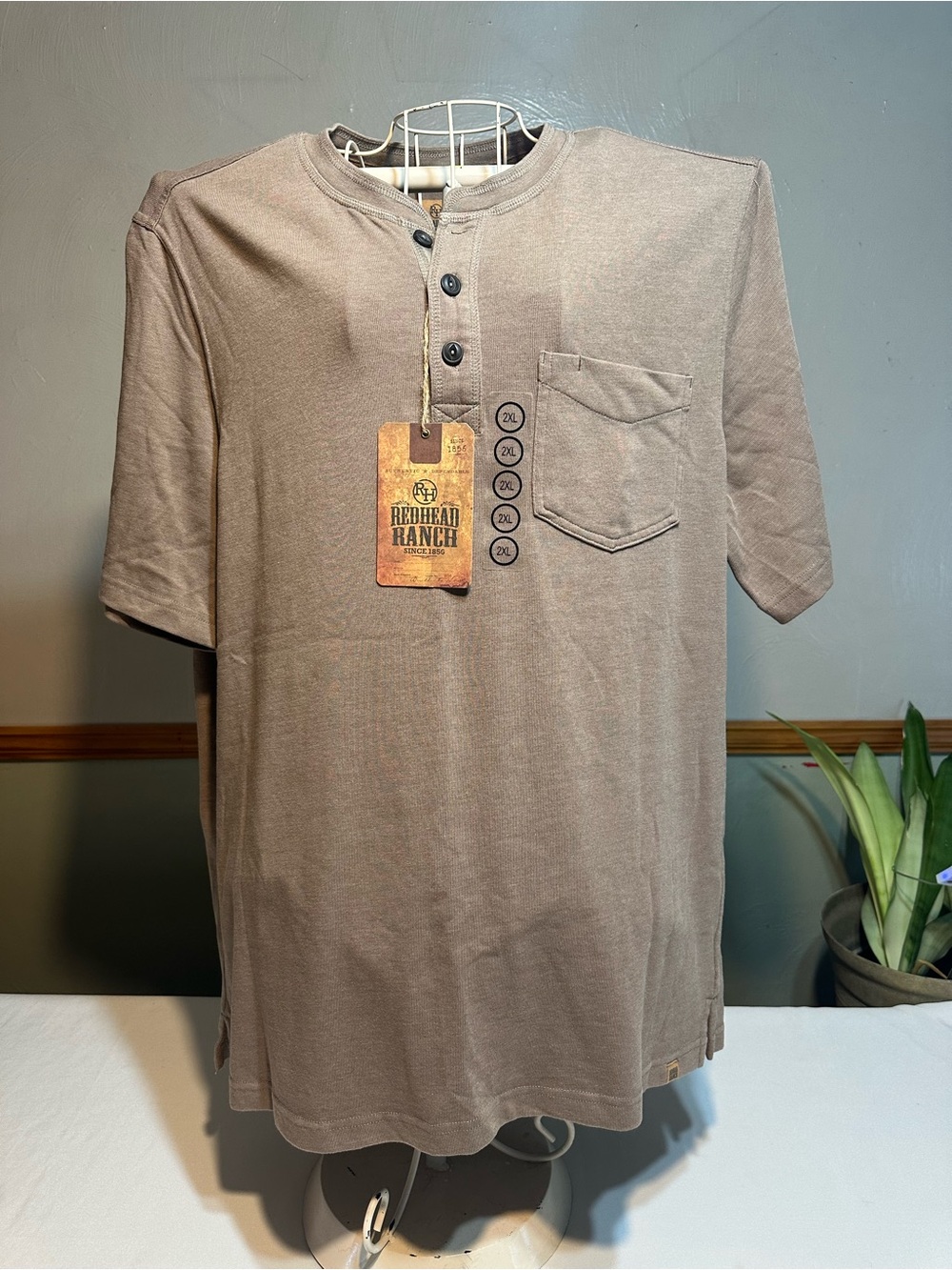 RedHead Short Sleeve Henley Pocket Shirt - Taupe Brown